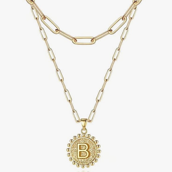 A-Z initial necklaces (GOLD) - Picture 3 of 10